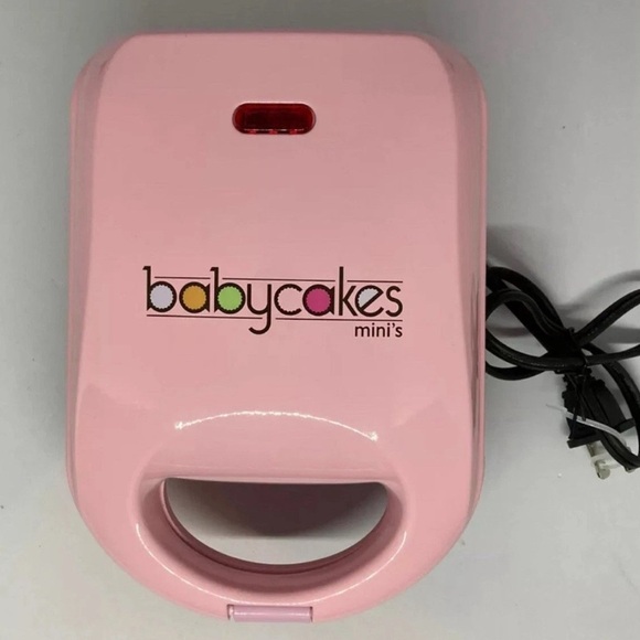 Babycakes Mini Cupcake Maker in Pink NIB - Picture 4 of 7